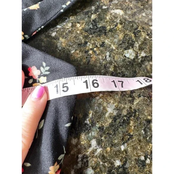 French Gray Dress Womens Size L Black Floral Fit & Flare  Sleeveless Festival - Picture 6 of 8